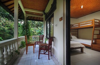 sari gong guest house