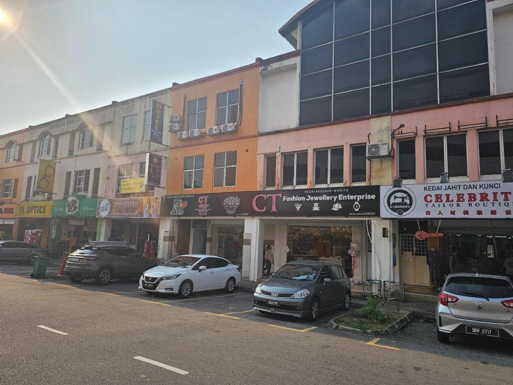 oyo 90867 hotel bintang inns