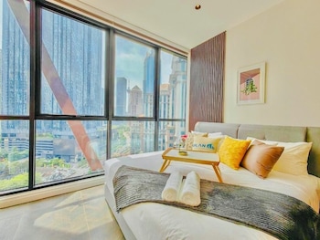 scarletz suites klcc by m suites