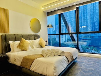 scarletz suites klcc by m suites