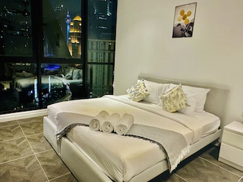scarletz suites klcc by m suites