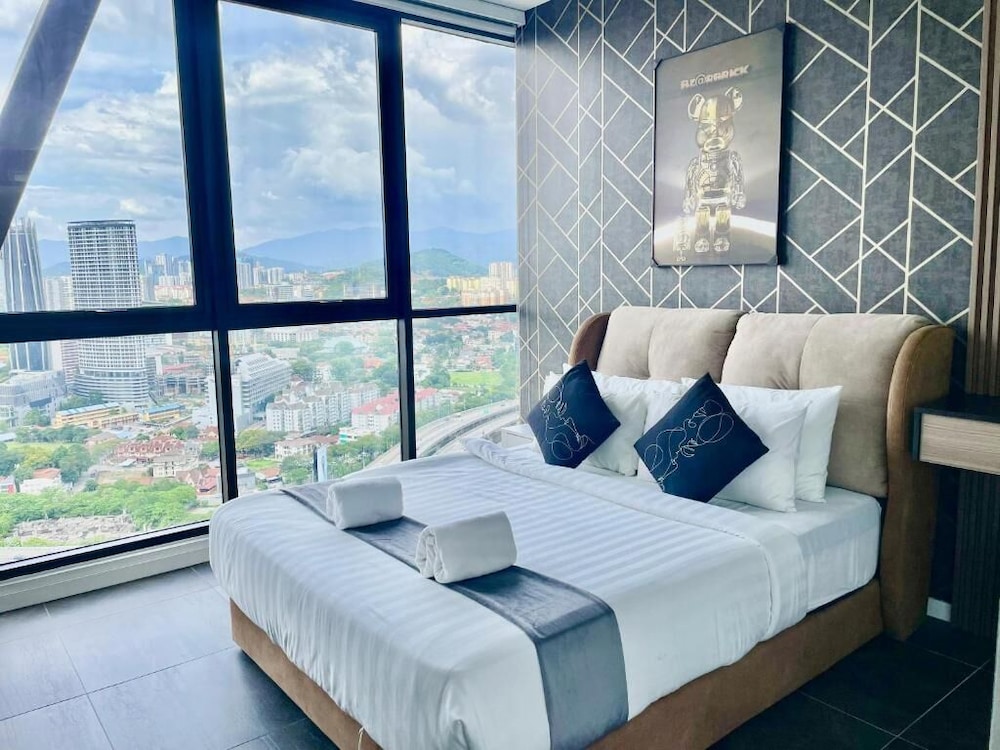 scarletz suites klcc by m suites