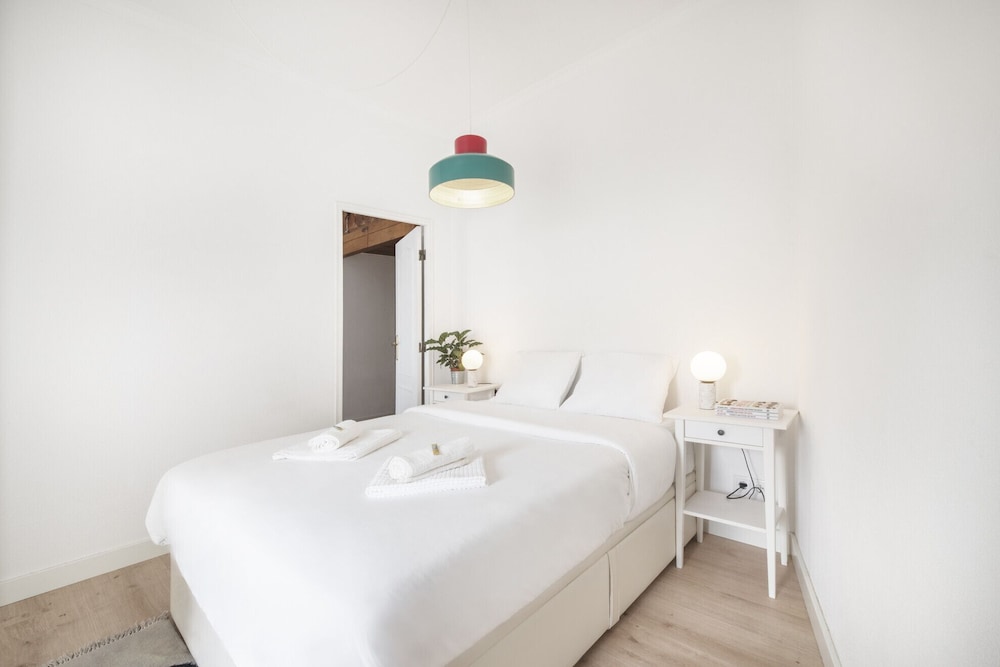 olala comfy apartment