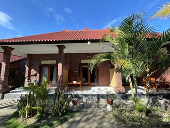 Tebu Menjangan,Pejarakan>>Bali,3 star