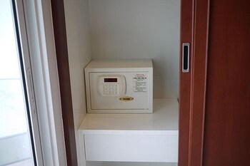 aromdee naithon beach