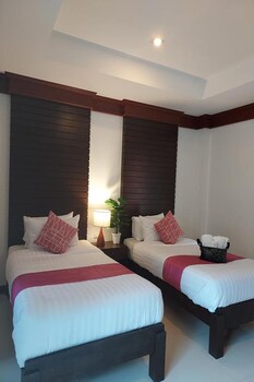 aromdee naithon beach