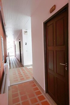 aromdee naithon beach