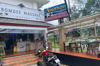 aromdee naithon beach