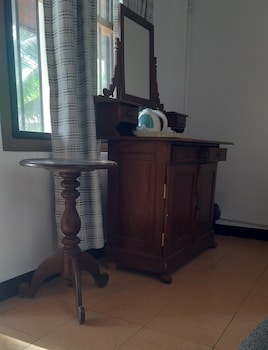 amor beach unawatuna