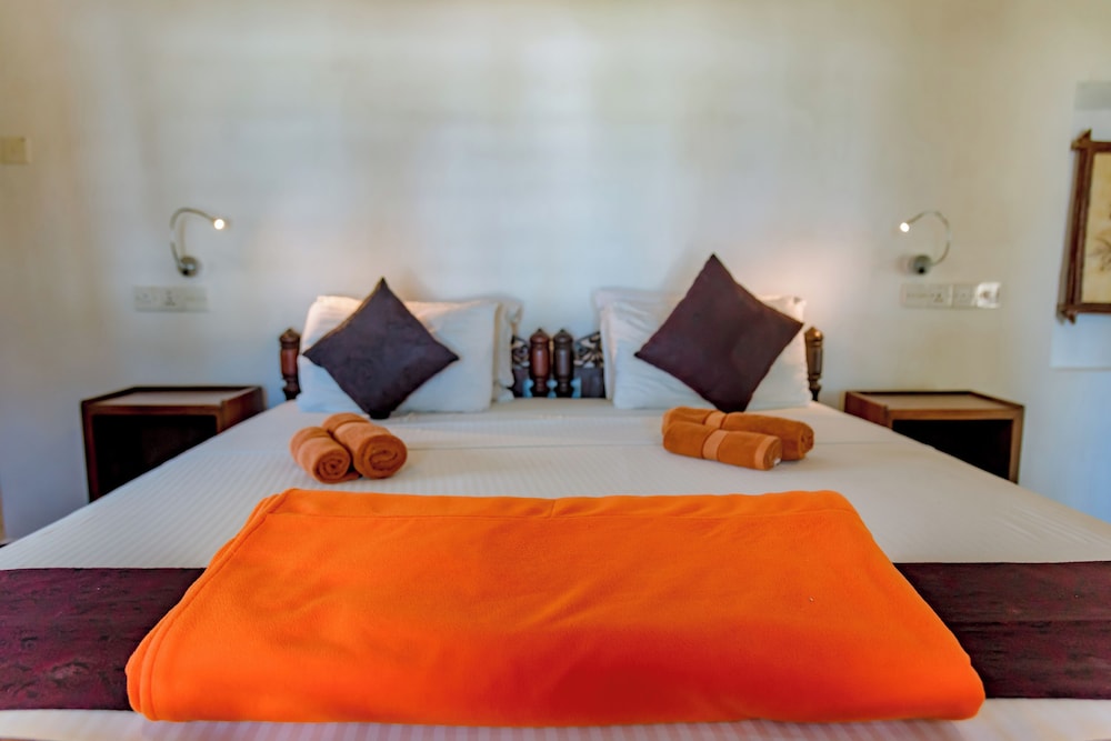 amor beach unawatuna