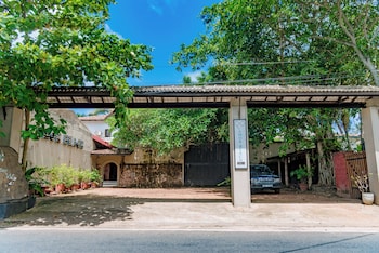 amor beach unawatuna