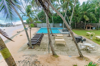 amor beach unawatuna