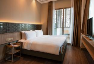 aqueen prestige hotel jalan besar