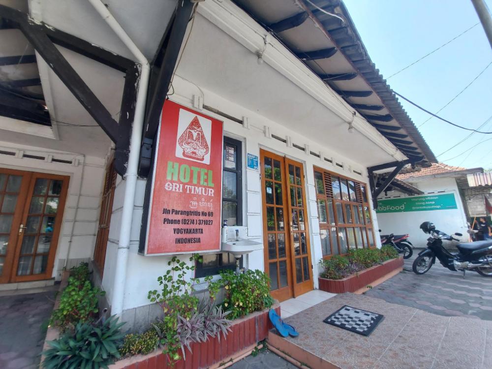 hotel sri timur