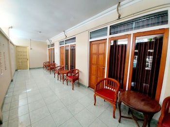hotel sri timur