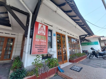 hotel sri timur