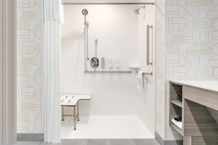 home2 suites by hilton huntsville tx