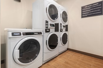Candlewood Suites Collingwood, An Ihg Hotel,Canada>>Collingwood,2.5 star