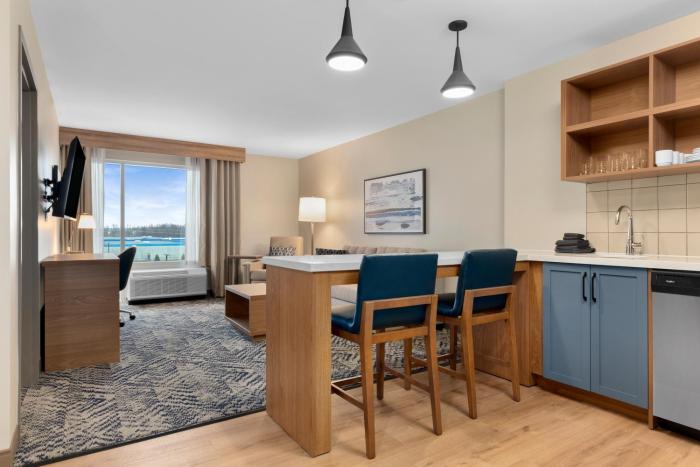 candlewood suites collingwood an ihg hotel