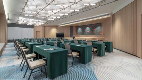 even hotel zhongshan city center an ihg hotel