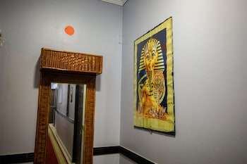 bella casa pyramids inn