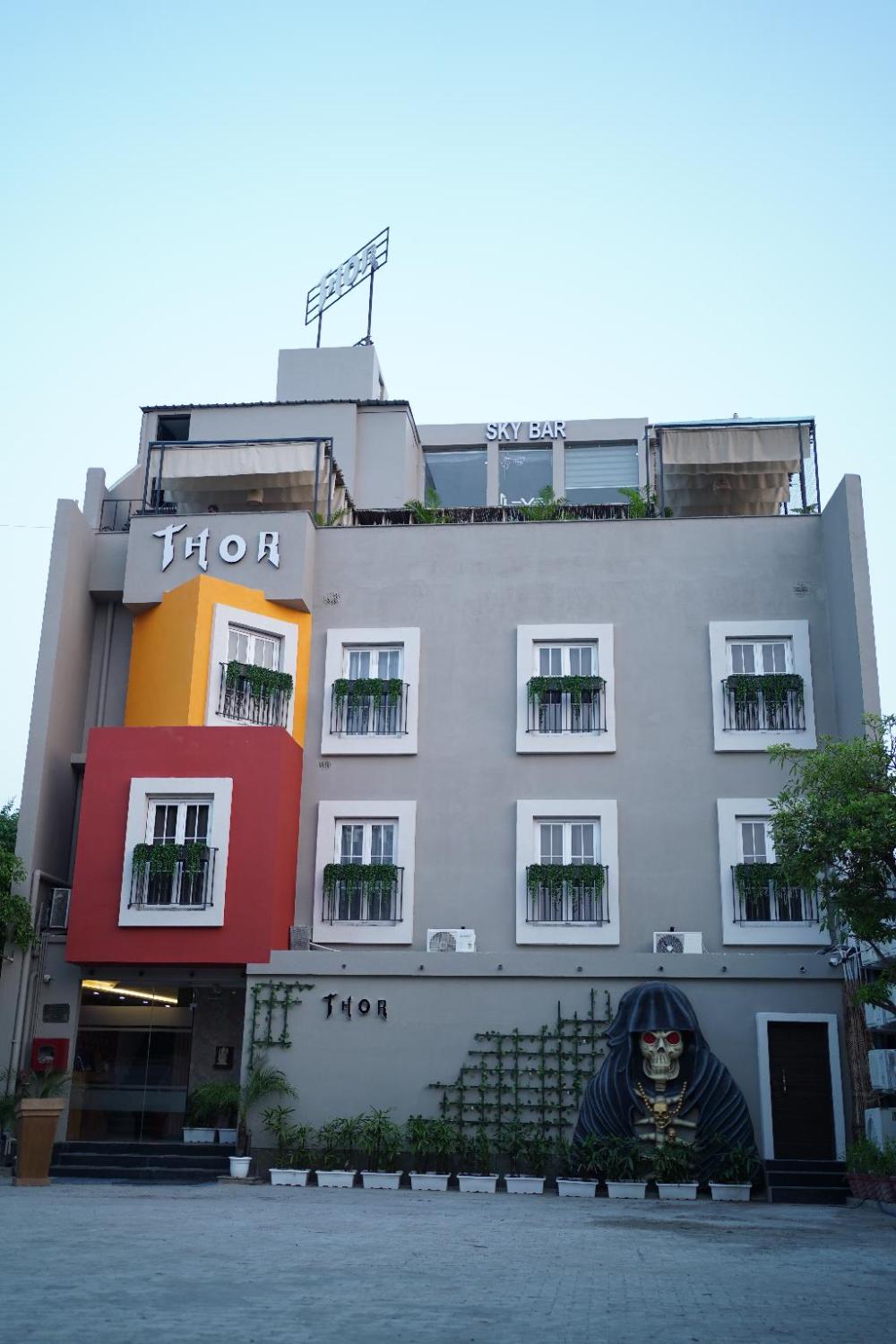hotel thor