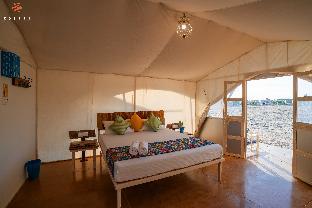 zostel sam desert jaisalmer