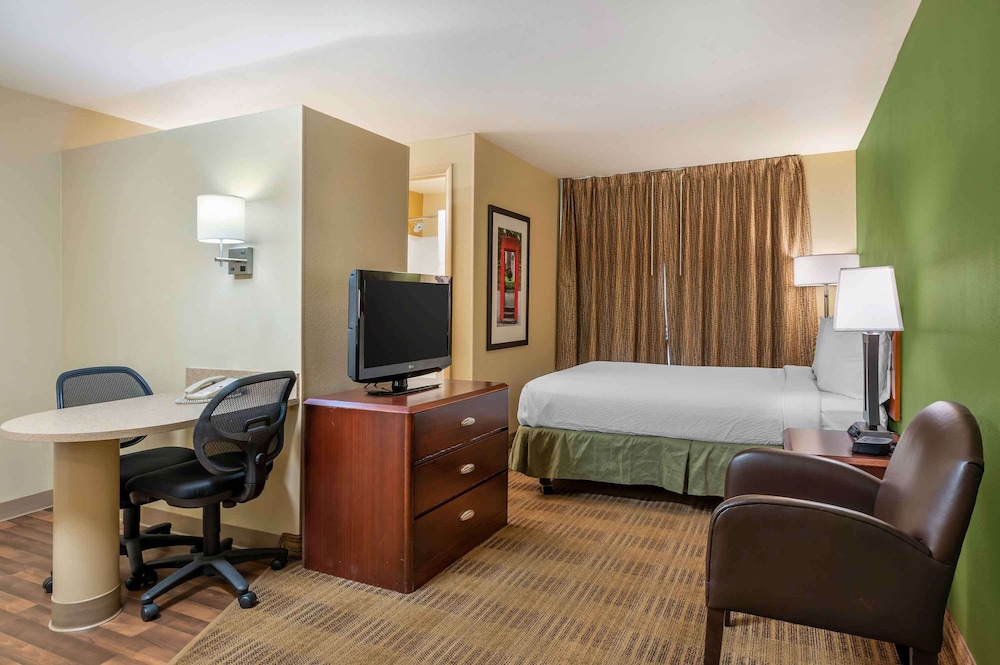 extended stay america suites indianapolis northwest i465