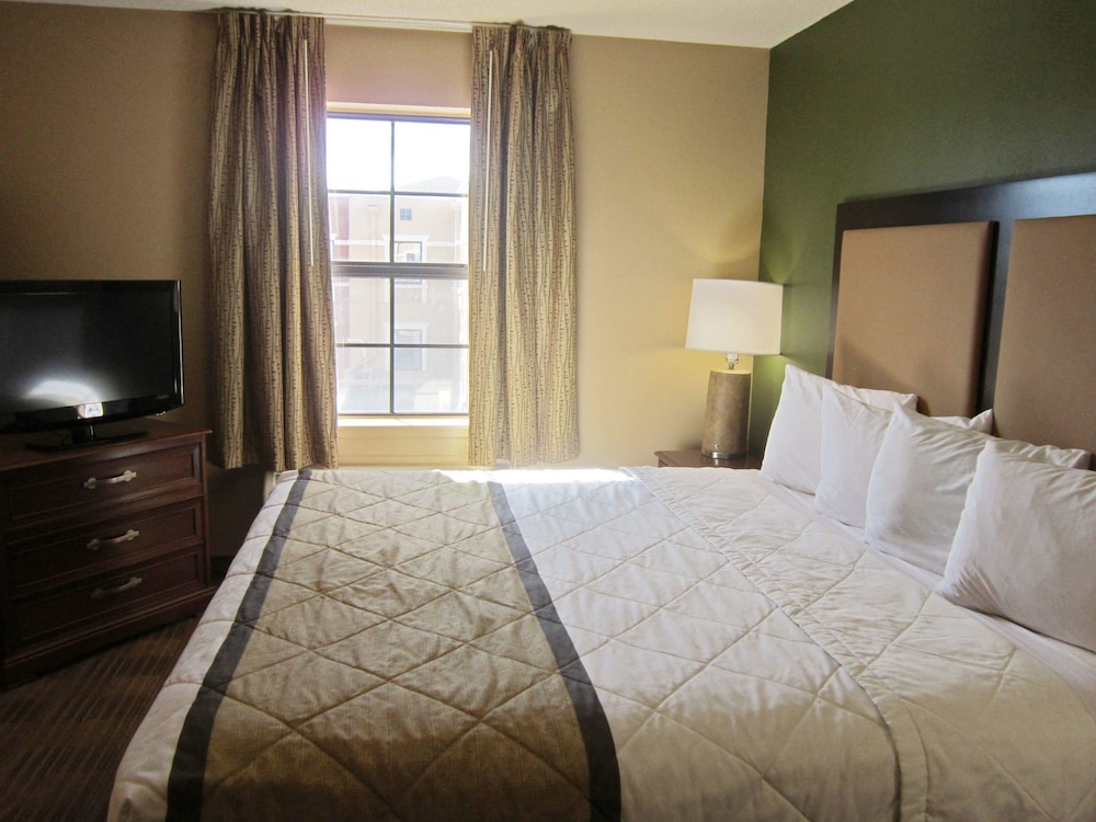 extended stay america suites indianapolis northwest i465