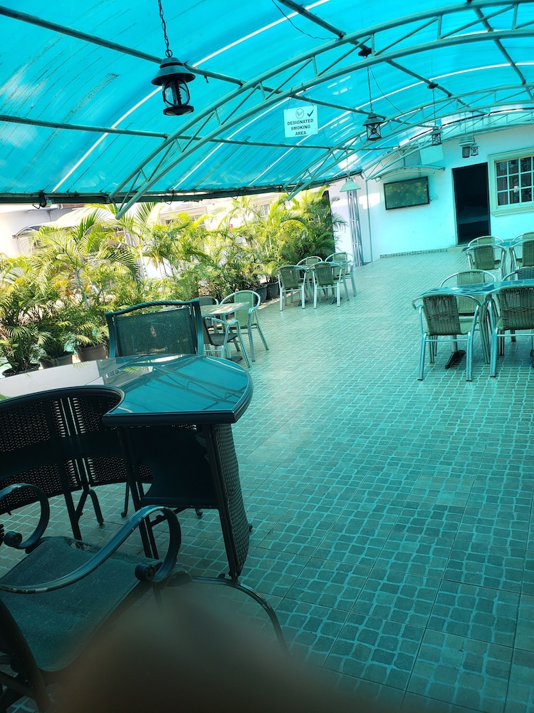 de rembrandt hotel lagos