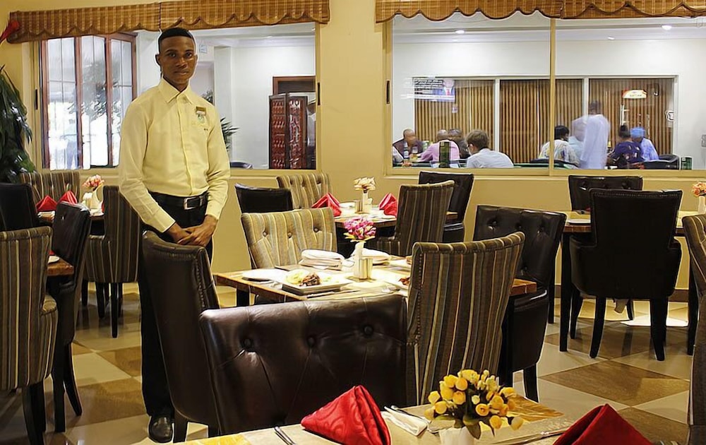 de rembrandt hotel lagos