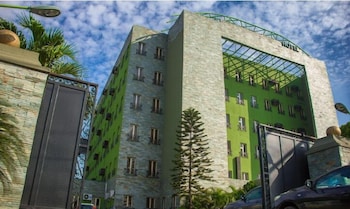 de rembrandt hotel lagos