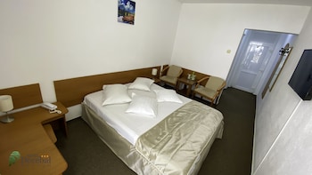 hotel decebal neptun