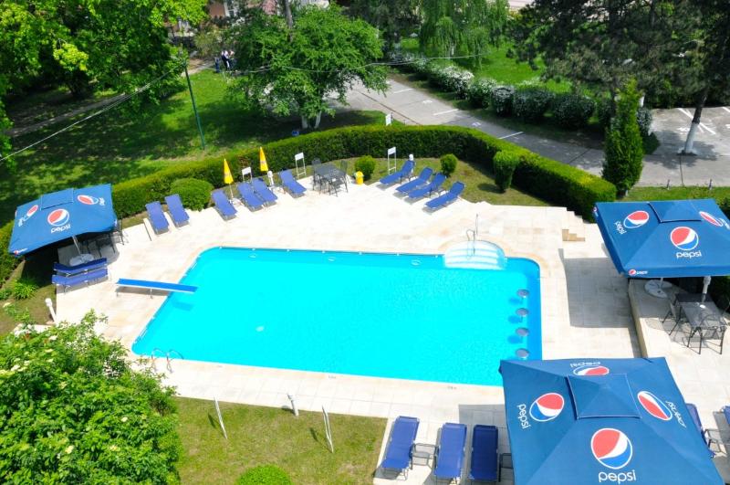 hotel decebal neptun