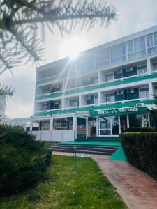 hotel decebal neptun
