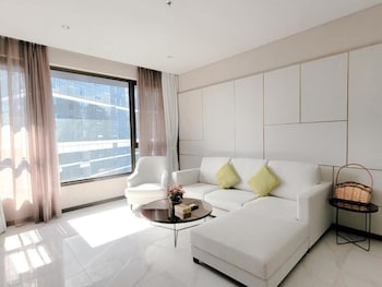 astra at 8 kia peng suites