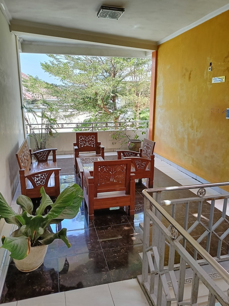 nadamax solo guest house