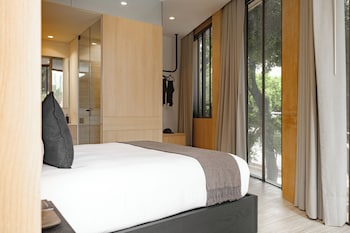 onto tonala mexico city