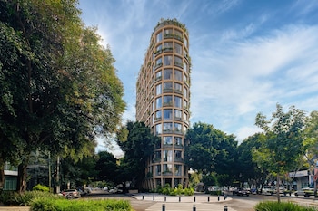 onto tonala mexico city