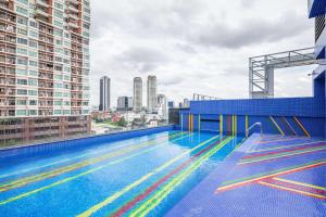 best western click sathorn 11 bangkok