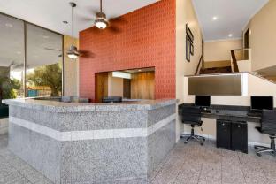 best western date tree hotel
