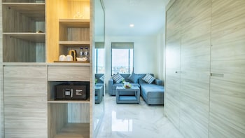 city of aventus hotel denpasar