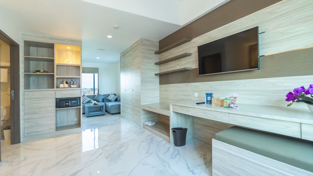 city of aventus hotel denpasar