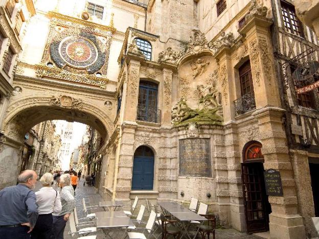 ibis rouen centre rive droite pasteur