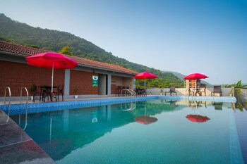 Gaurav Lords Resort Shrivardhan,,3 star