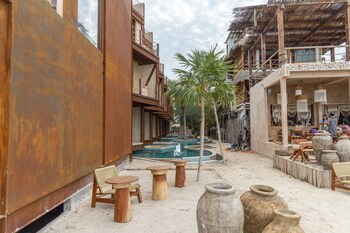 awa holbox hotel boutique