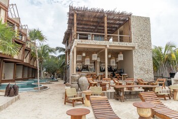 awa holbox hotel boutique