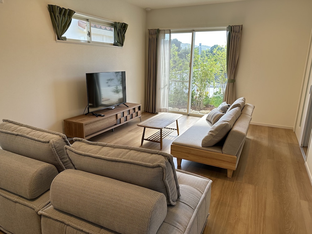 bears stay kumejima villa