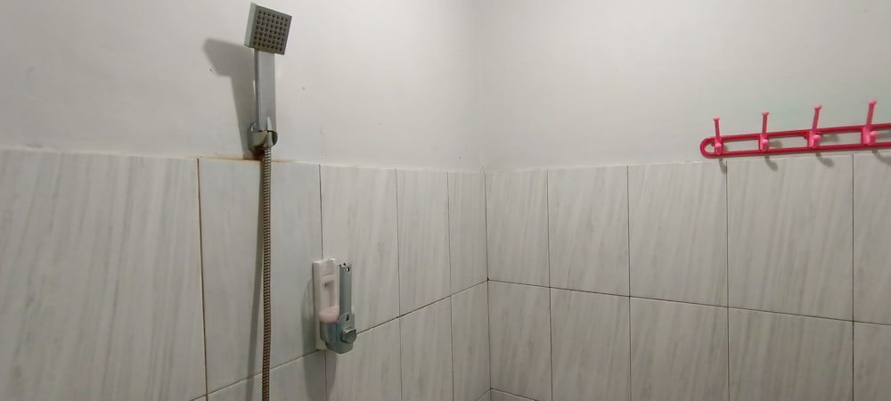 oyo 93123 wisma hamalau syariah