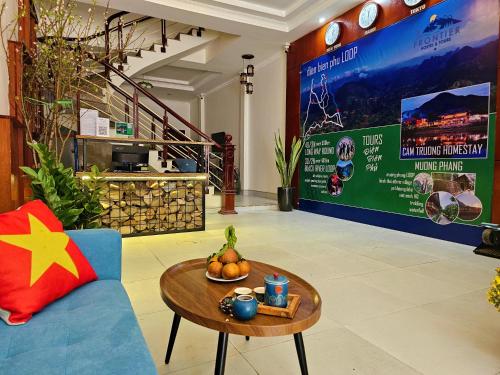 frontier hostel and tours